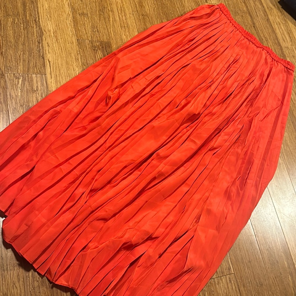 Pleaded Skirt